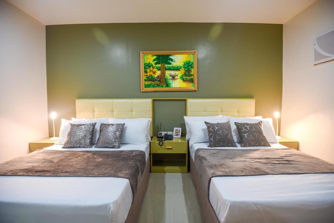 Ett Hometel Kalibo Exterior photo